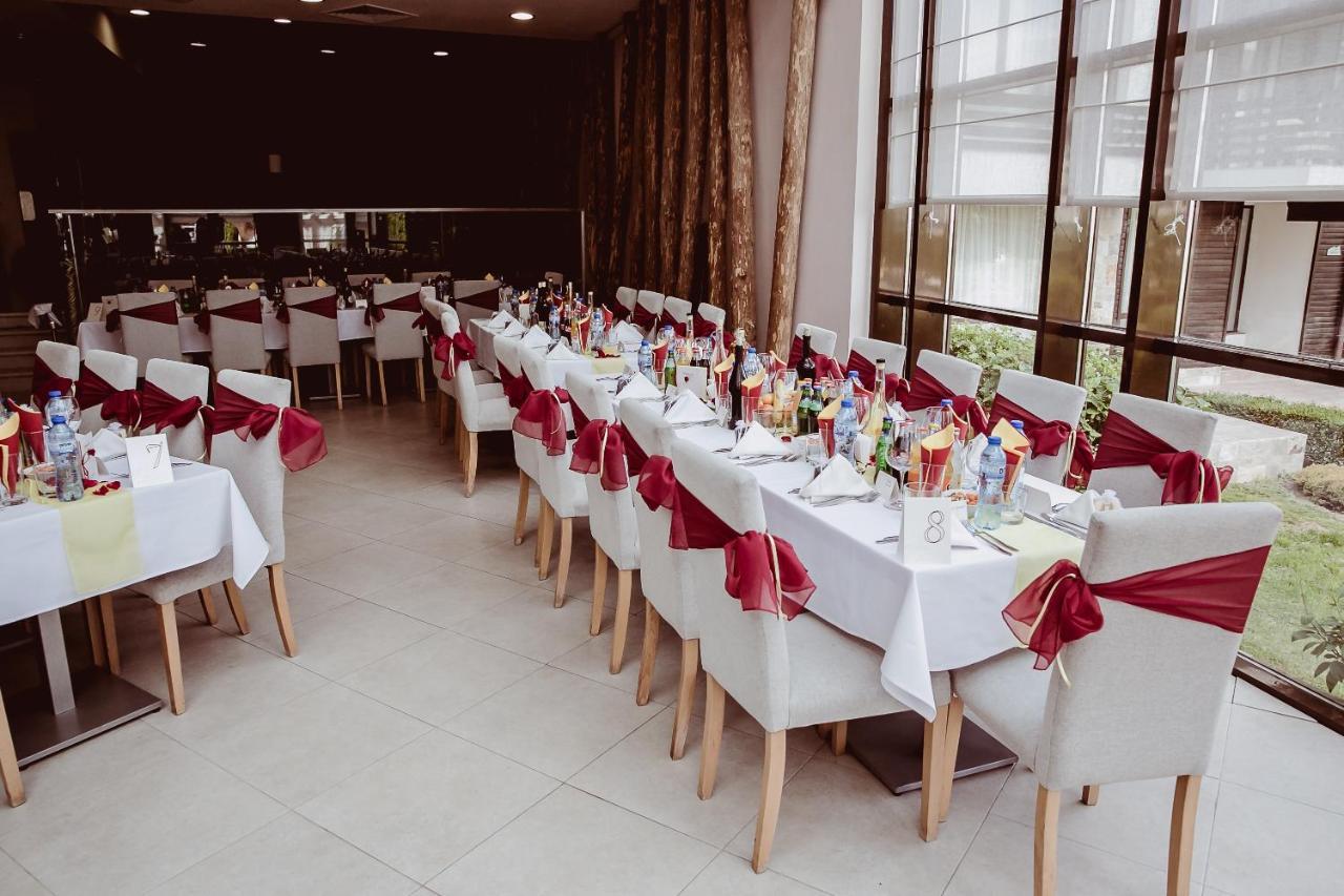Aspen Golf Resort K004 Ski & Spa Relax Apartment رازلوغ المظهر الخارجي الصورة
